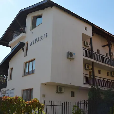 Bratanov Kiparis Apartment Nessebar